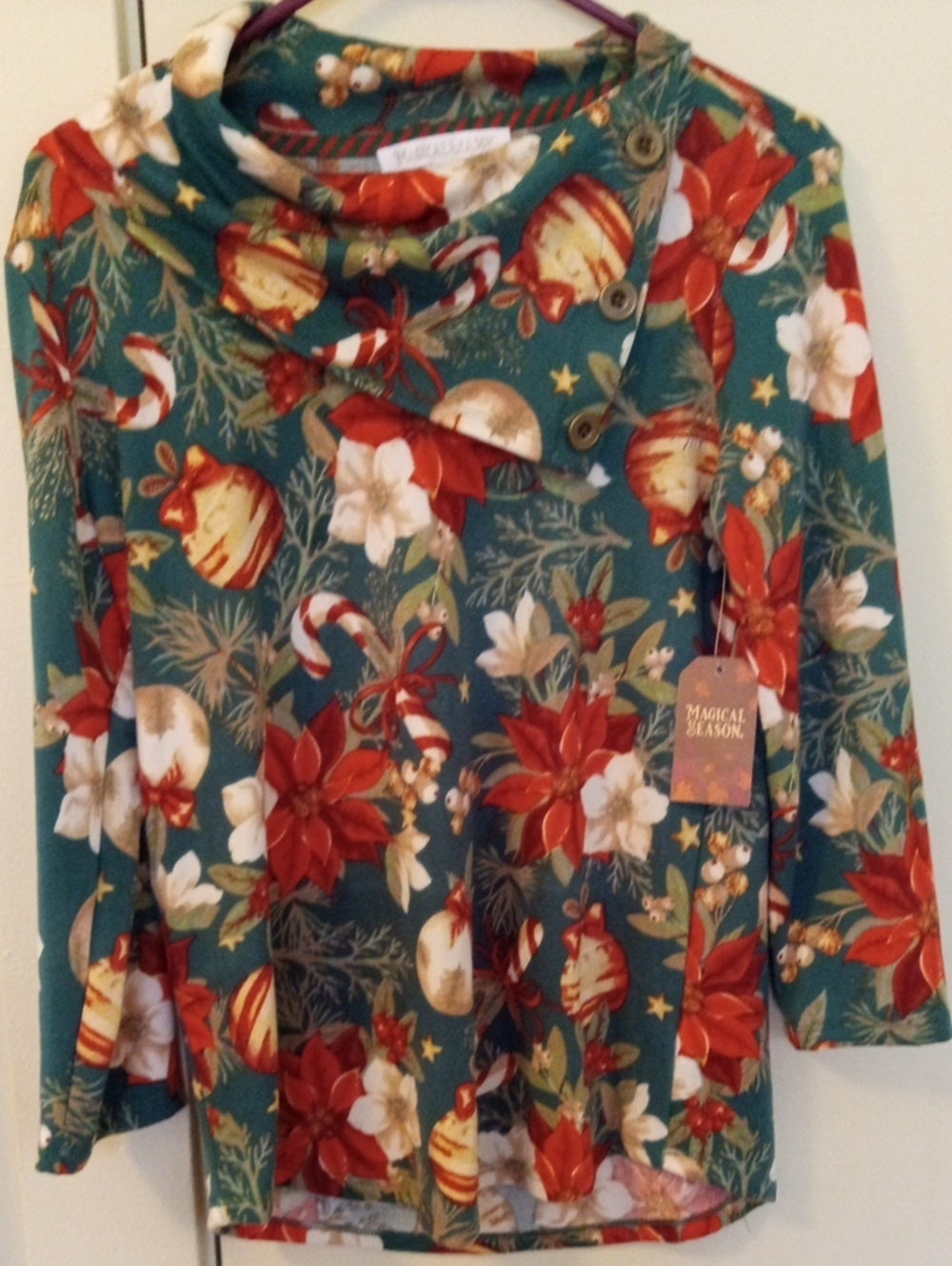 Brand New Green Holiday Women’s Top